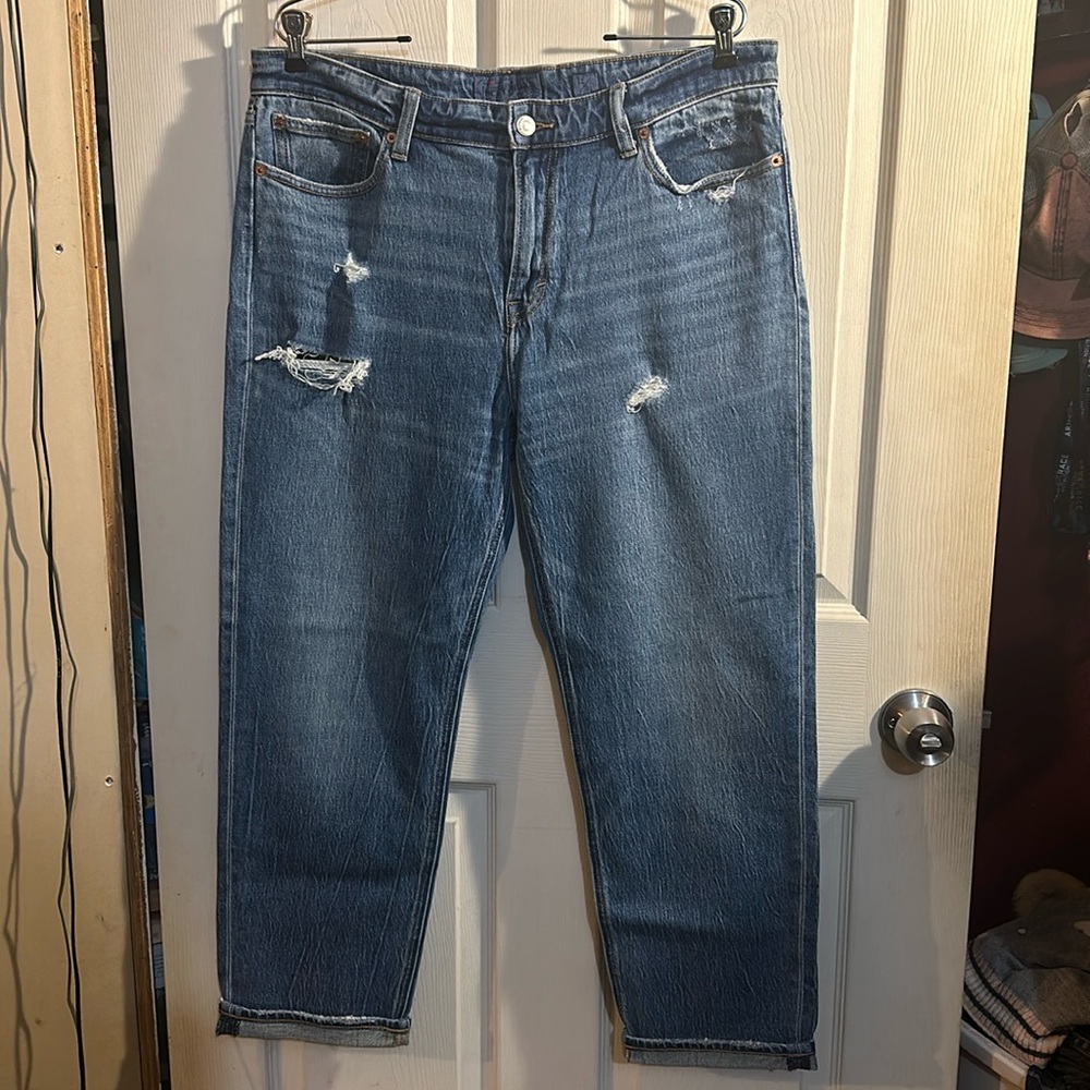 Lucky Brand boyfriend ankle jeans . Size 12/31 . New without tags. Never worn.